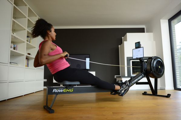 woman on rowerg